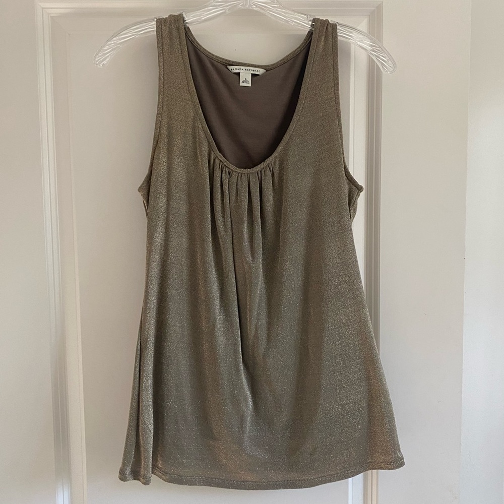 - Banana Republic Top